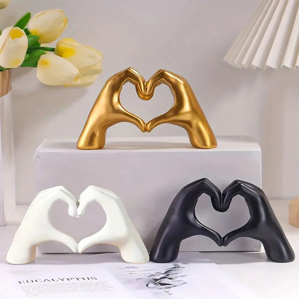 Amor Aura Sculpture image 2