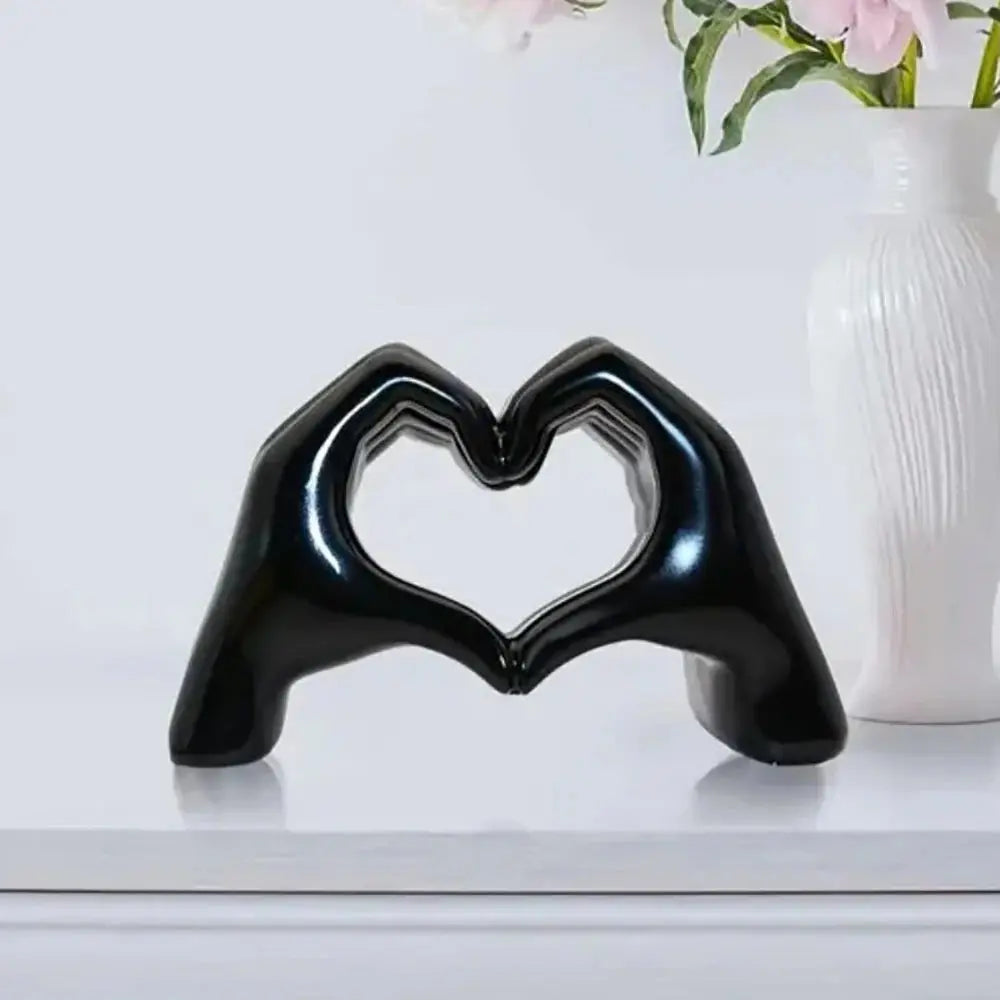 Amor Aura Sculpture image 6