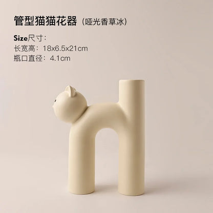 CreamKitten Vase image 7
