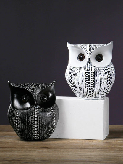 Noir Halo Owl image 2