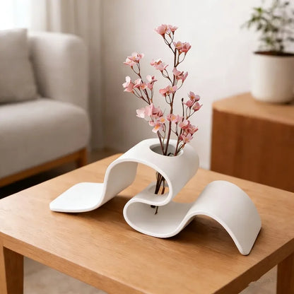 RibbonArc Vase image 4